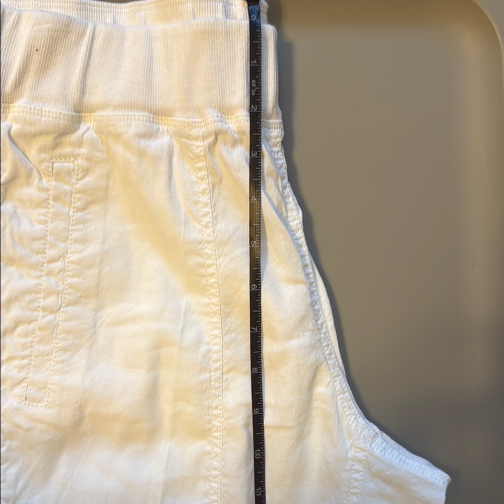 Eileen Fisher White Cropped Pants with pockets Size S/P RUNS BIG - Picture 7 of 9